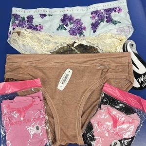 Lot of 6 nwt size medium panties